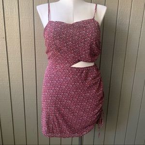 Pretty Little Thing Purple Ditsy Print Strappy Cut Out Bodycon Dress